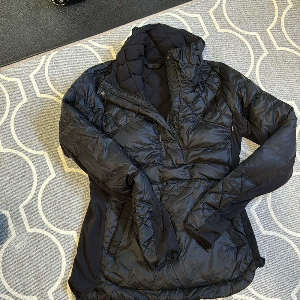 Lululemon pull over jacket